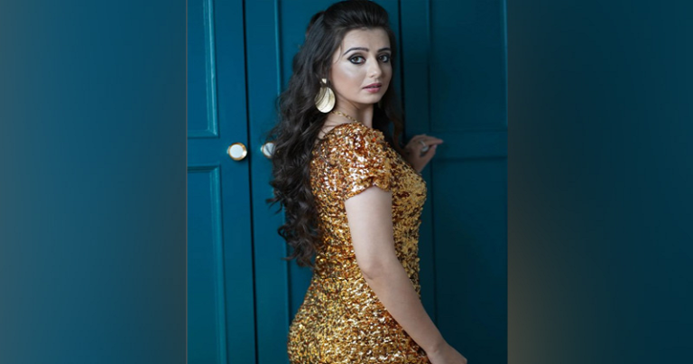 દેખાવમાં સામાન્ય પણ વિવાદમાં પહેલો નંબર, કોણ છે બિગ બોસ 18માં આવેલી ચાહત પાંડે, જુઓ.. Untitled 75