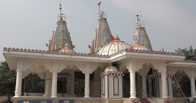 ઘેલો નદીના કાંઠે ભક્તોને સાક્ષાત થયા નાગણીના દર્શન, તે સ્થાન પર નિર્માણ પામ્યું મચ્છુ માતાનું મંદિર.. Untitled 223