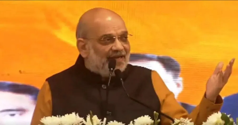 અમિત શાહ : દિલ્હીમાં કપટ અને જૂઠાણાની સરકાર, 5 ફેબ્રુઆરીએ ‘આપત્તિ’થી મુક્ત થવાની તક Untitled 193