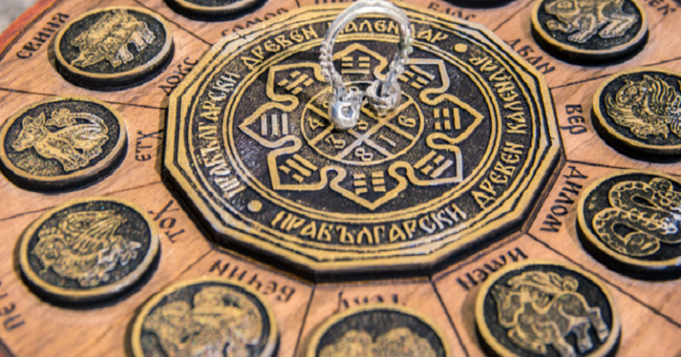 આ વર્ષે હોળી પર ચંદ્ર ગ્રહણનો ઓછાયો, તે દિવસે ભૂલથી પણ ન કરો આ ભૂલ.. Untitled 40